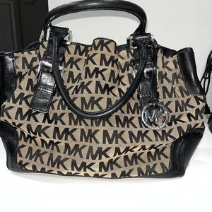 Michael kors bag